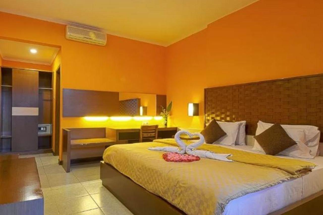Villa Bunga Hotel Seminyak  Luaran gambar