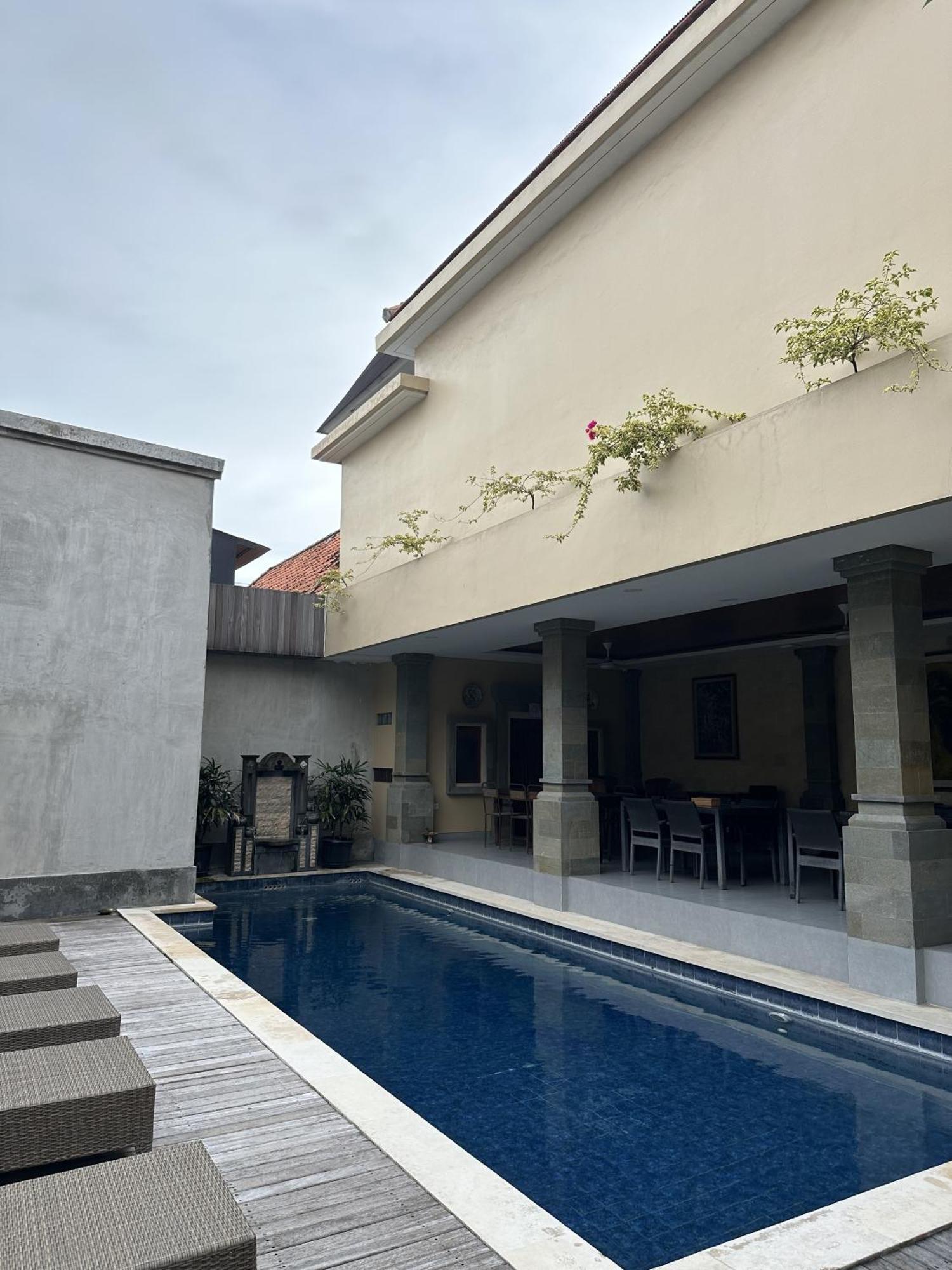 Villa Bunga Hotel Seminyak  Luaran gambar