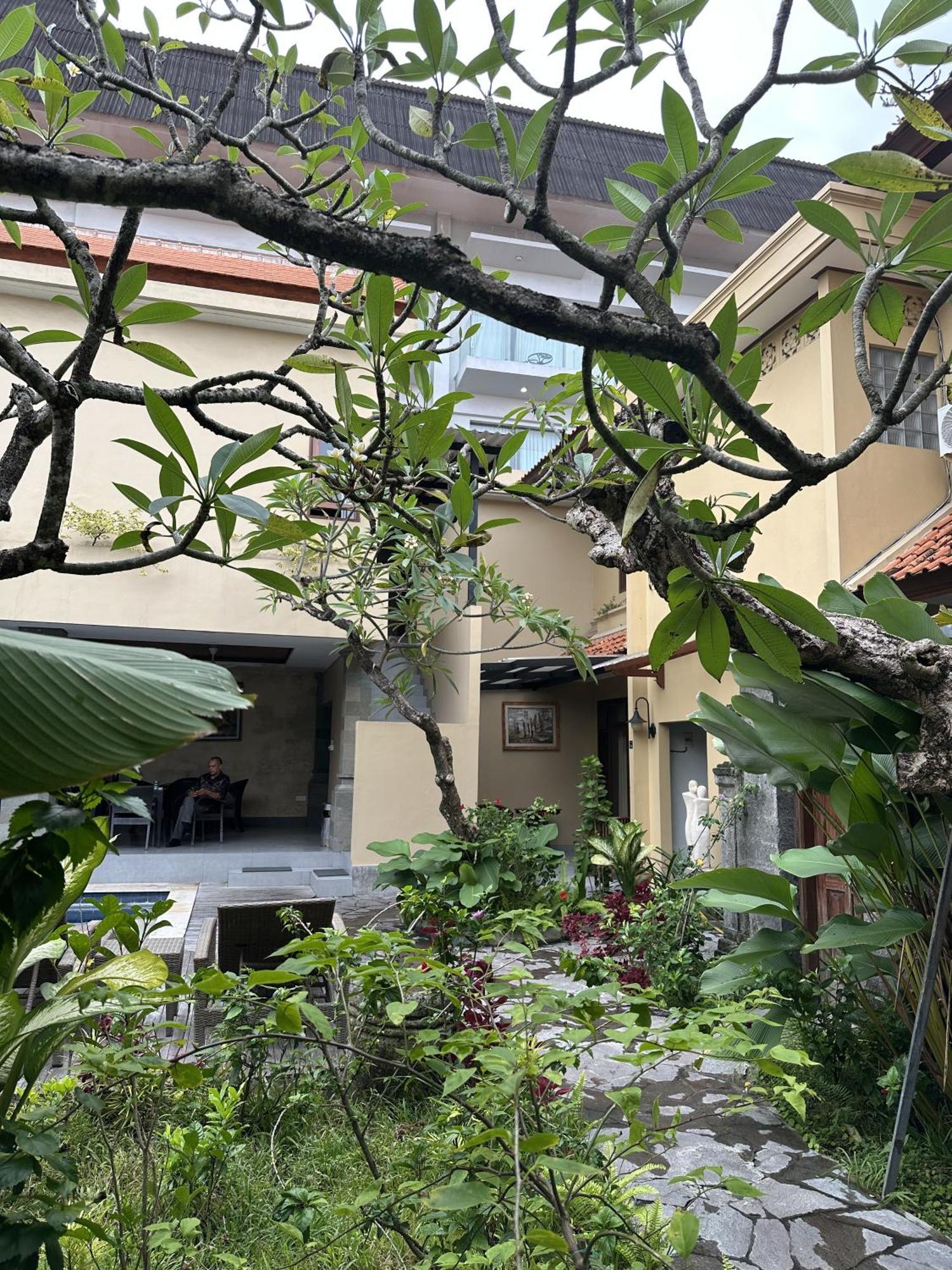 Villa Bunga Hotel Seminyak  Luaran gambar