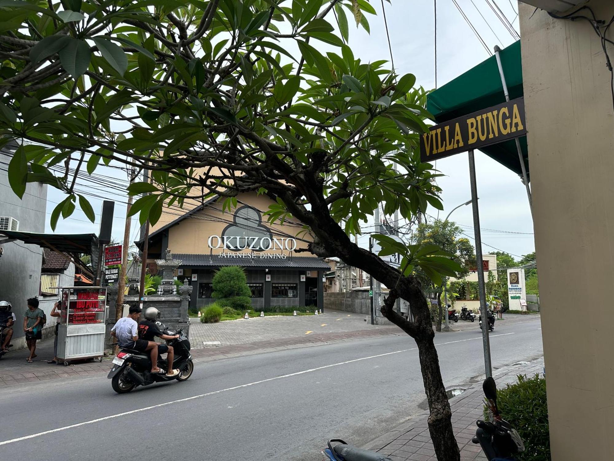 Villa Bunga Hotel Seminyak  Luaran gambar