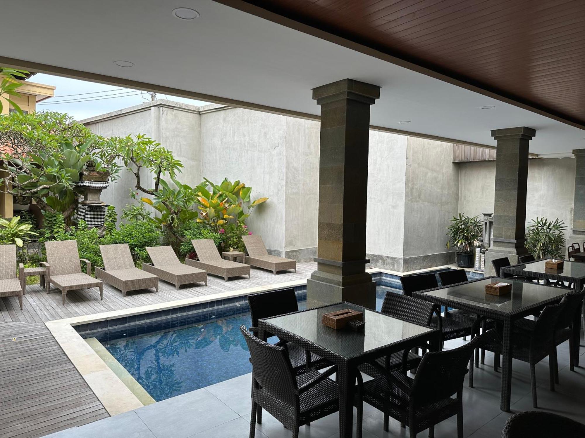 Villa Bunga Hotel Seminyak  Luaran gambar
