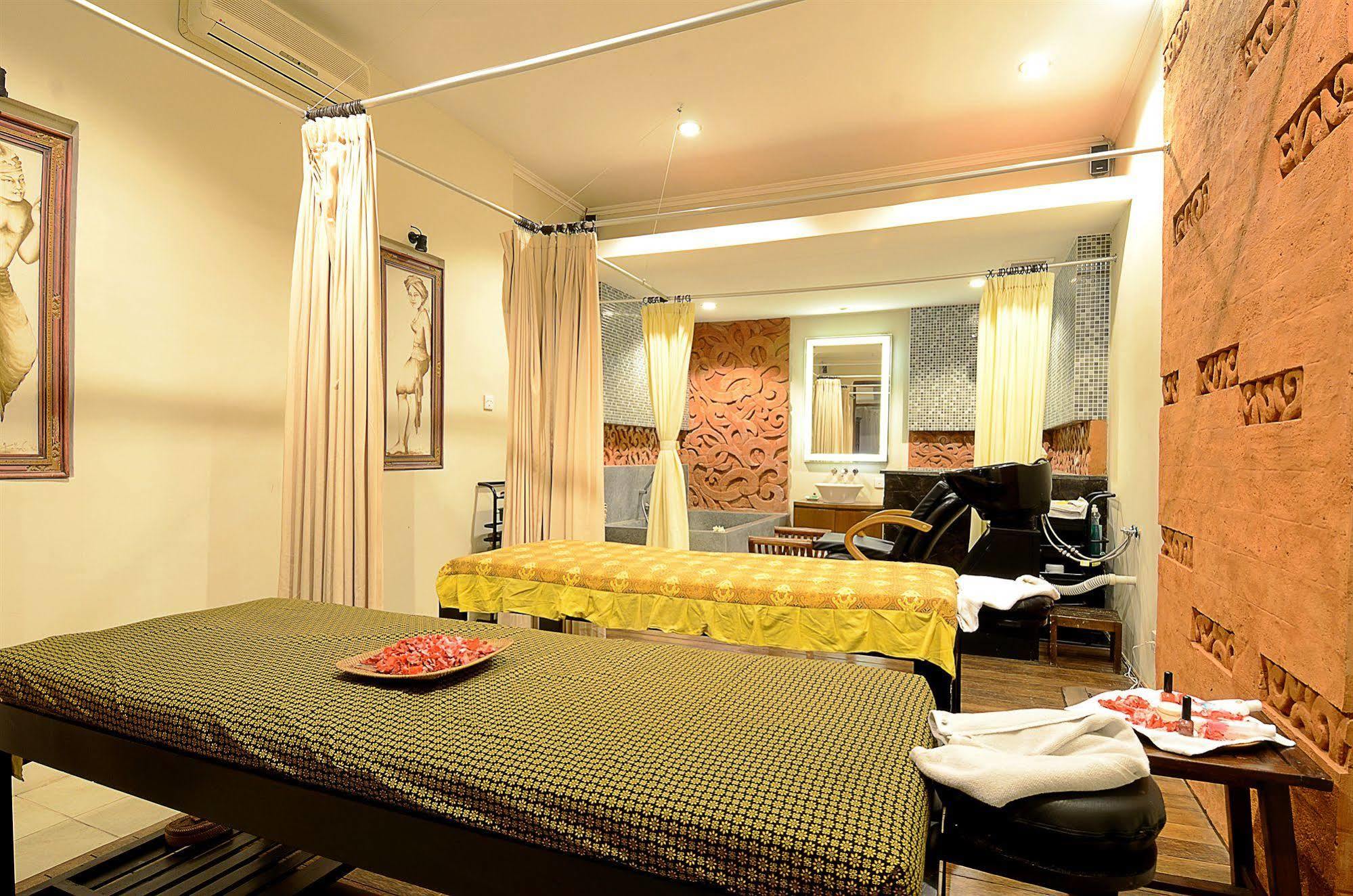 Villa Bunga Hotel Seminyak  Luaran gambar
