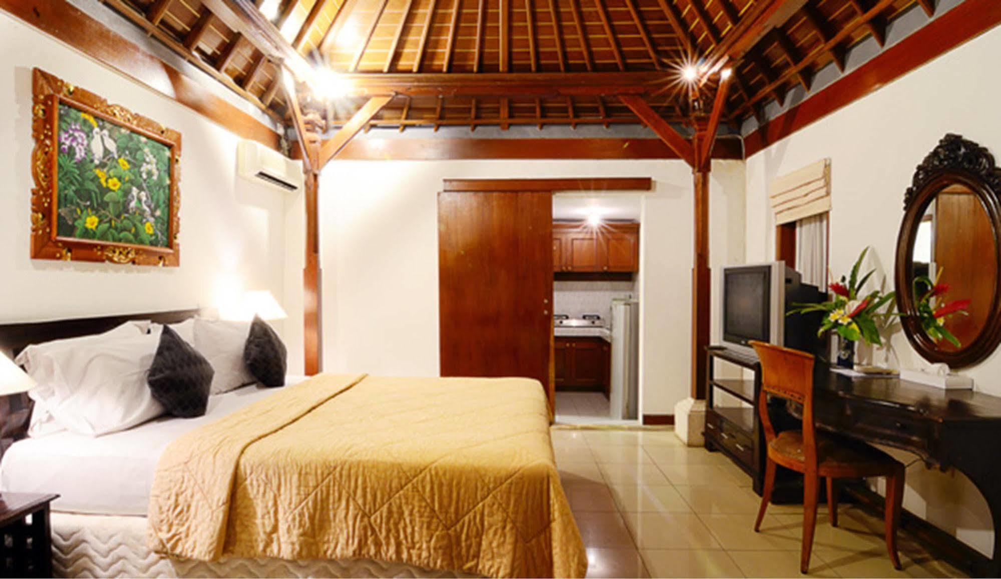 Villa Bunga Hotel Seminyak  Luaran gambar